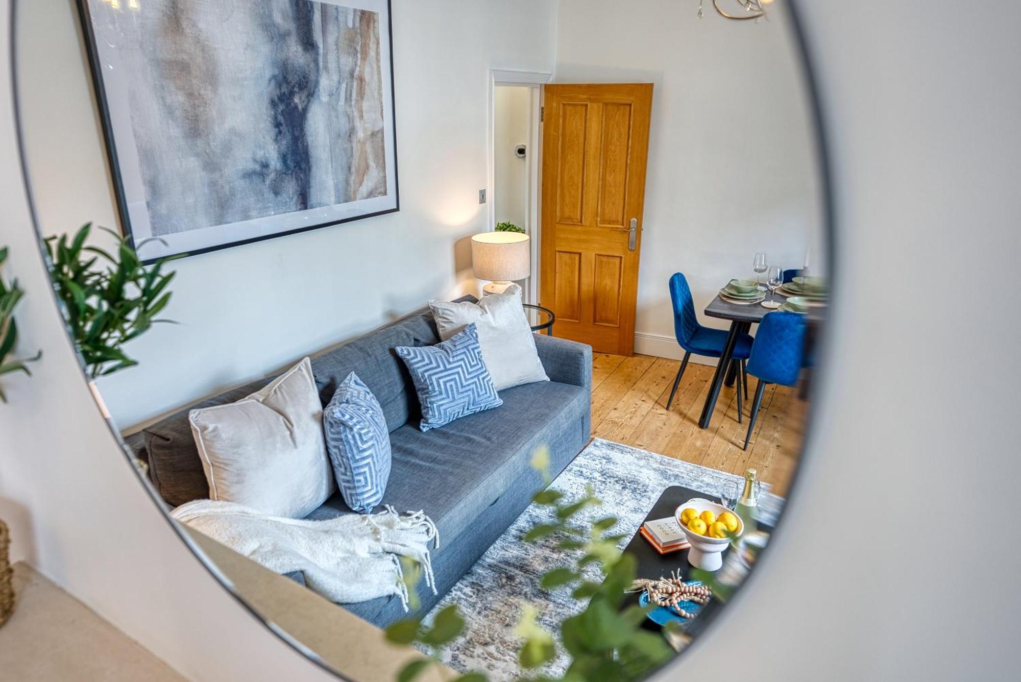 2-Bedroom Stunning, Modern & Spacious Apartment, Near Ocean Village, Central Southampton - Plenty Of Parking - By Blue Puffin Stays Extérieur photo